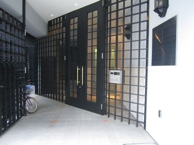 東京メトロ半蔵門線 半蔵門駅 徒歩1分 9階建 築21年の外観写真