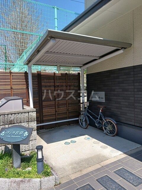 ヴィラ若草の外観写真