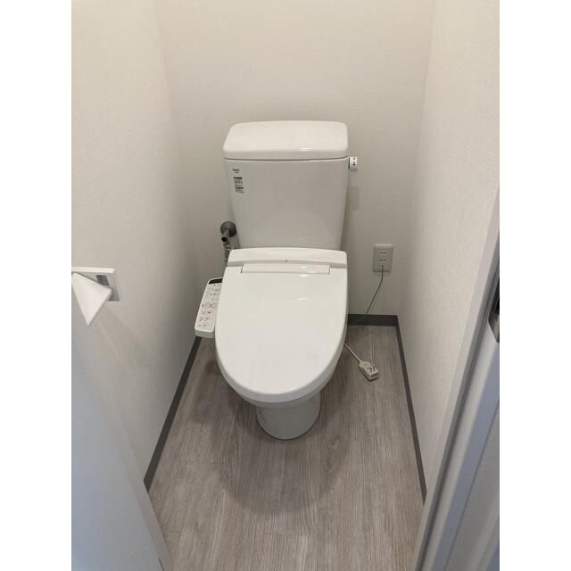 ＪＲ京浜東北線 大森駅 徒歩5分 5階建 築5年のトイレ写真