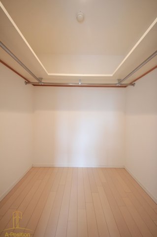 収納　アシュランス新町