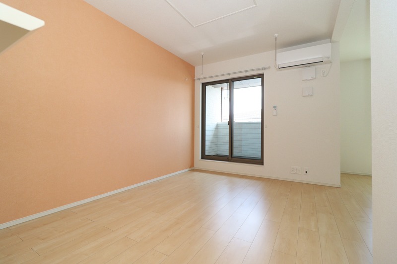 居室・リビング　図面と現状に相違がある場合には現状を優先