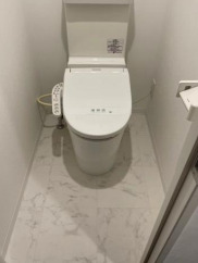 つくばエクスプレス 浅草駅 徒歩12分 4階建 築11年のトイレ写真
