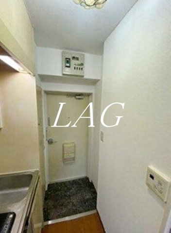 玄関　玄関です。