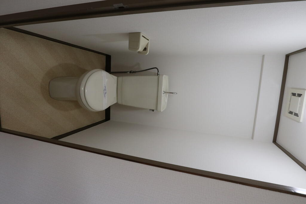 ホワイトハウス室見のトイレ写真