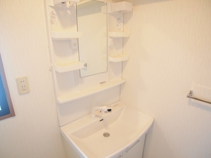エクセレント岩室1の内装写真
