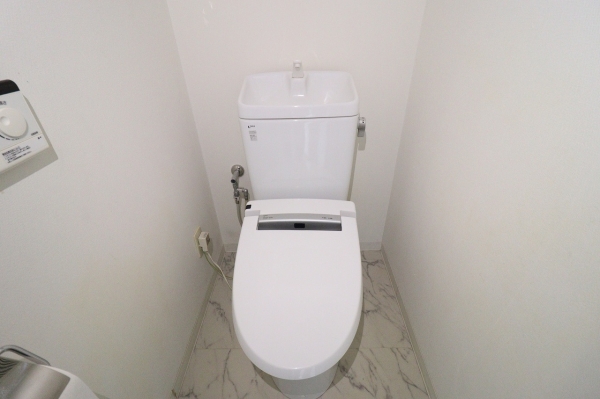 パークシティ柏の葉キャンパス一番街 A棟のトイレ写真
