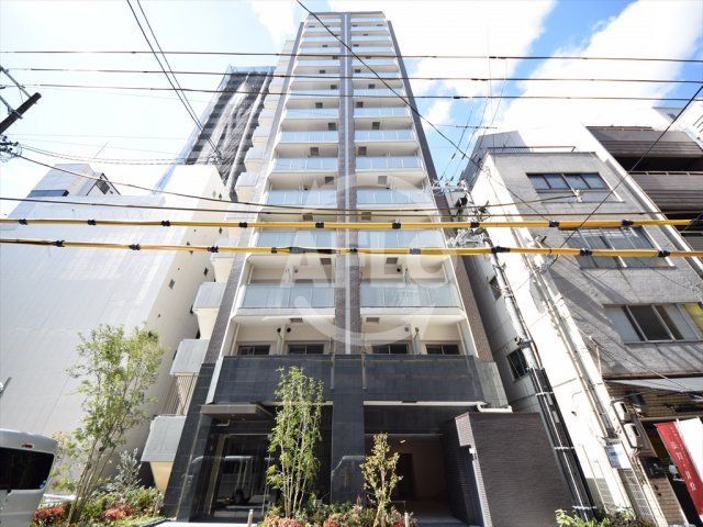 建物外観　LiveCasa本町（ライブカーサ本町）　外観