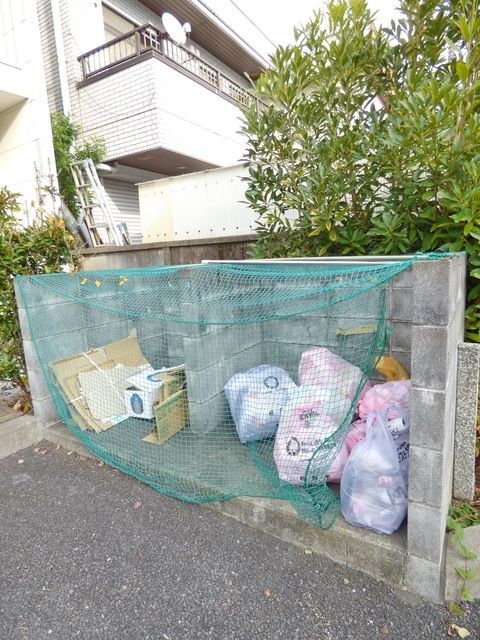 その他共有部分　♪ゴミ捨て場♪