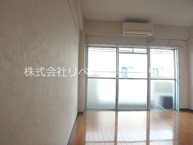 西荻北ホープハウスの居間写真