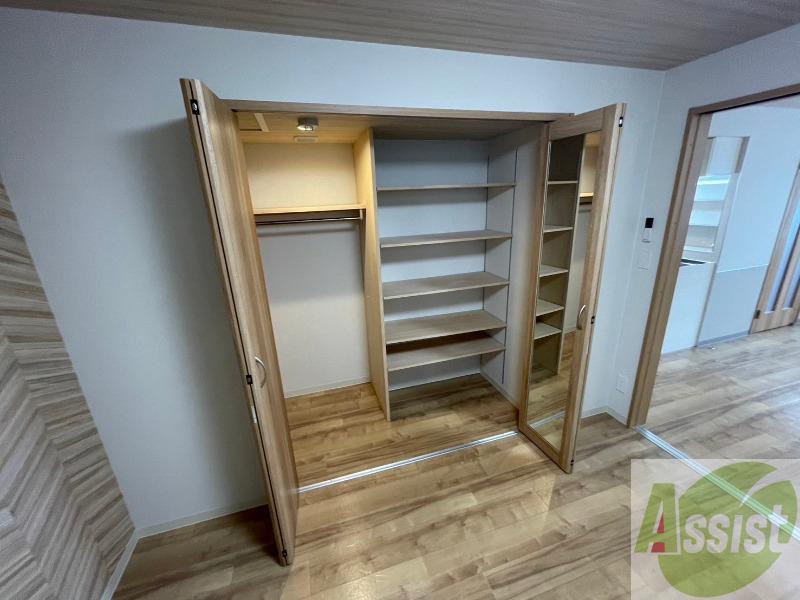 収納　収納もバッチリあるのでお部屋が片付きますよ！