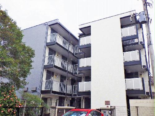 建物外観　人気のバルコニー♪