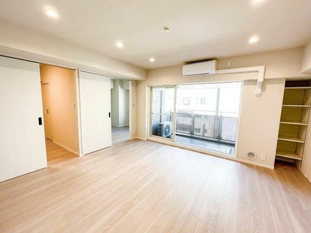 居室・リビング　同タイプ参照