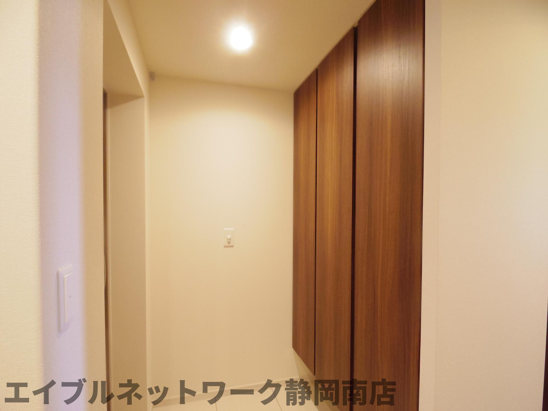 玄関　きれいな玄関です