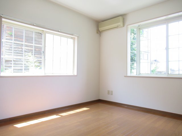 居室・リビング　ゆったりした洋室です