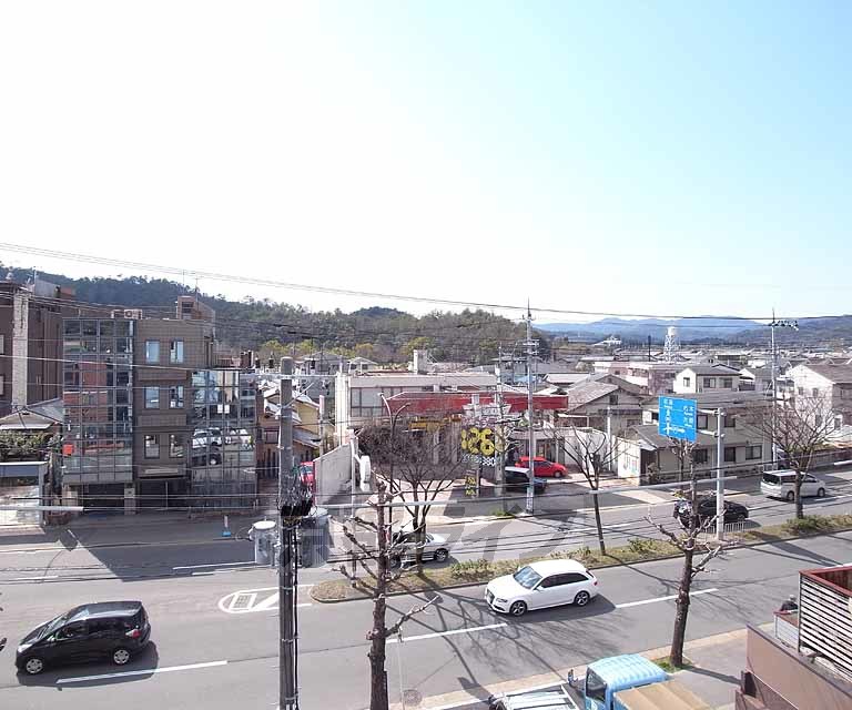 【京都市左京区上高野西氷室町のマンションの眺望】