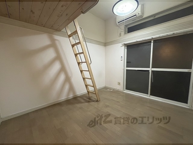 居室・リビング　洋室