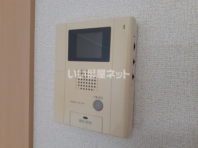 【中央市下河東のマンションのセキュリティ】