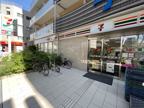 【大阪市西区南堀江のマンションのコンビニ】