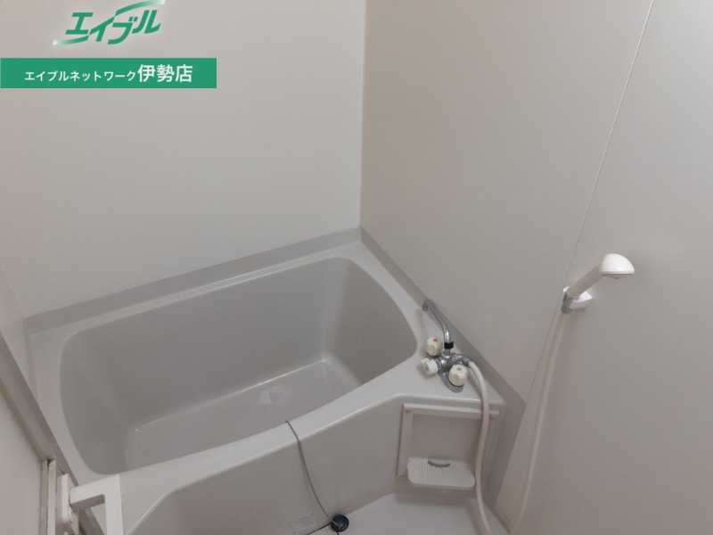 バス・シャワールーム　別部屋参考写真です