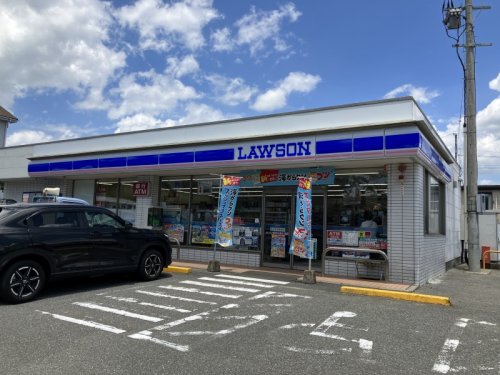 コンビニ　ローソン 宗像日の里五丁目店（コンビニ）まで309m