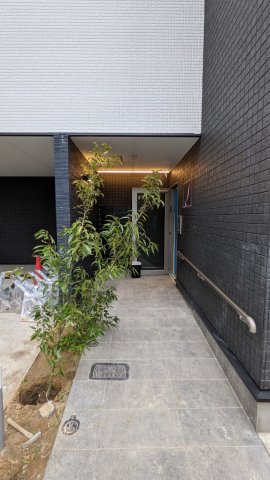 エントランス　建物の内部です