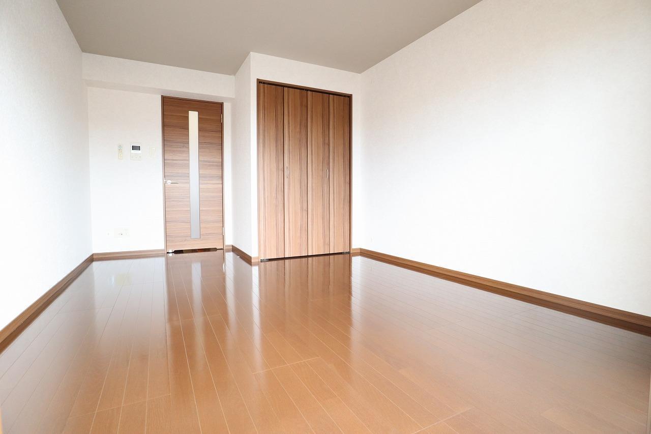 その他　2016年築の綺麗なマンションです。