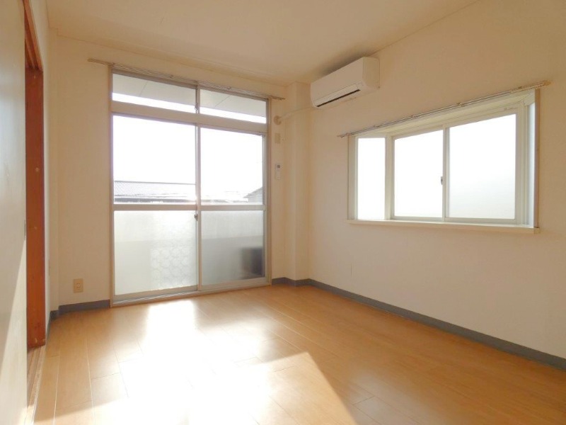 居室・リビング　図面と現状に相違がある場合には現状を優先