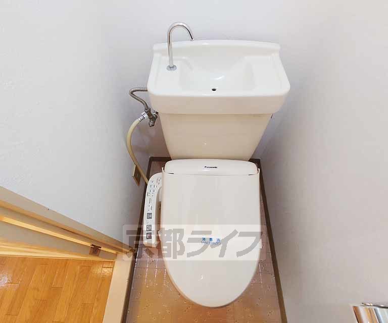 トイレ　清潔感のあるトイレです。