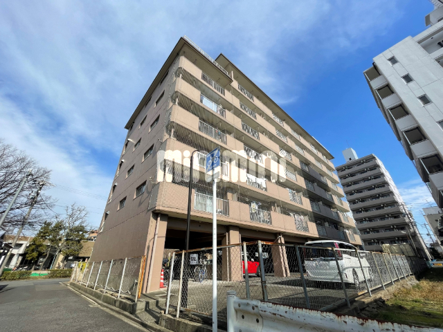 建物外観　７階建てマンションです。