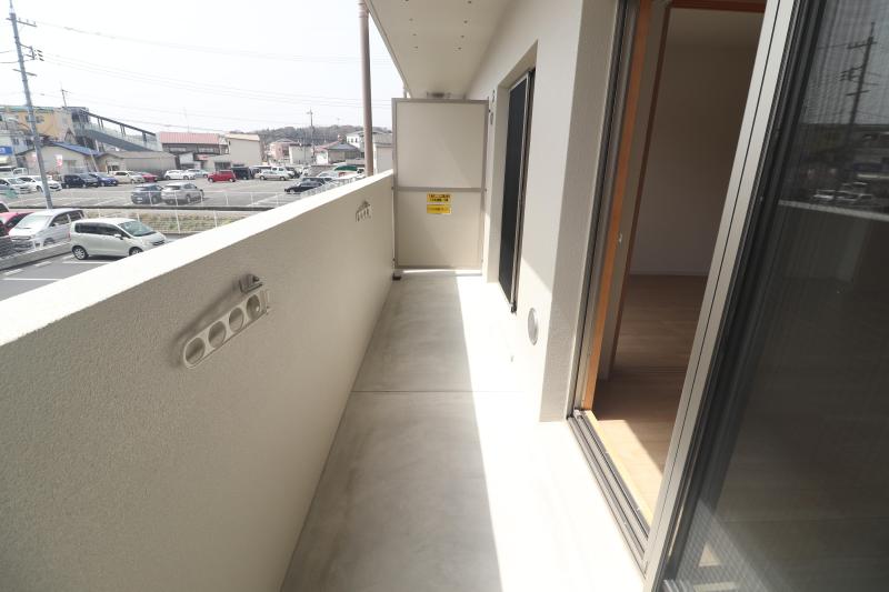 バルコニー　類似物件バルコニーイメージ