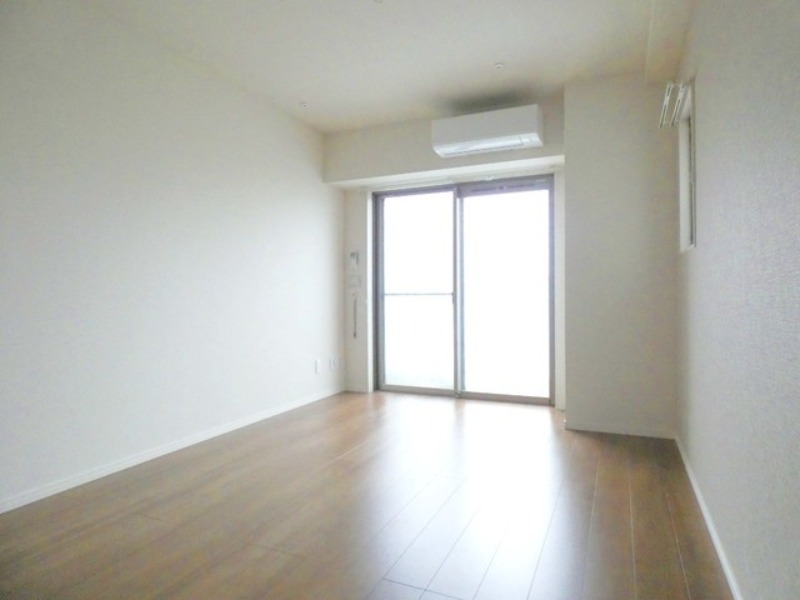 居室・リビング　図面と現状に相違がある場合には現状を優先