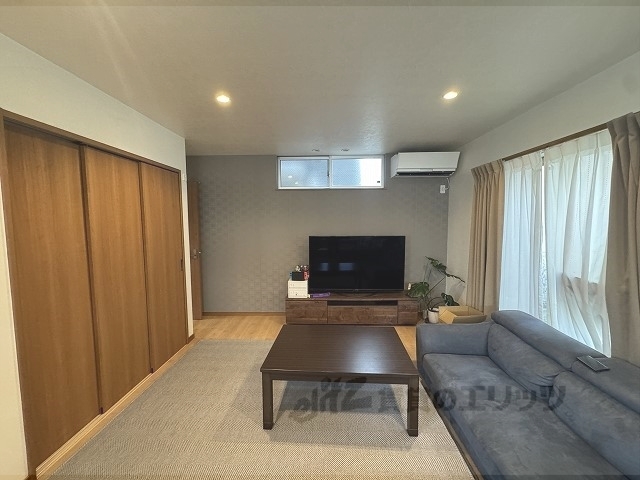 居室・リビング　リビング