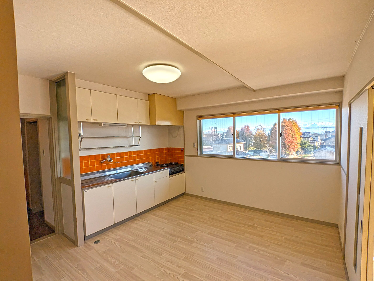 居室・リビング　DK8帖