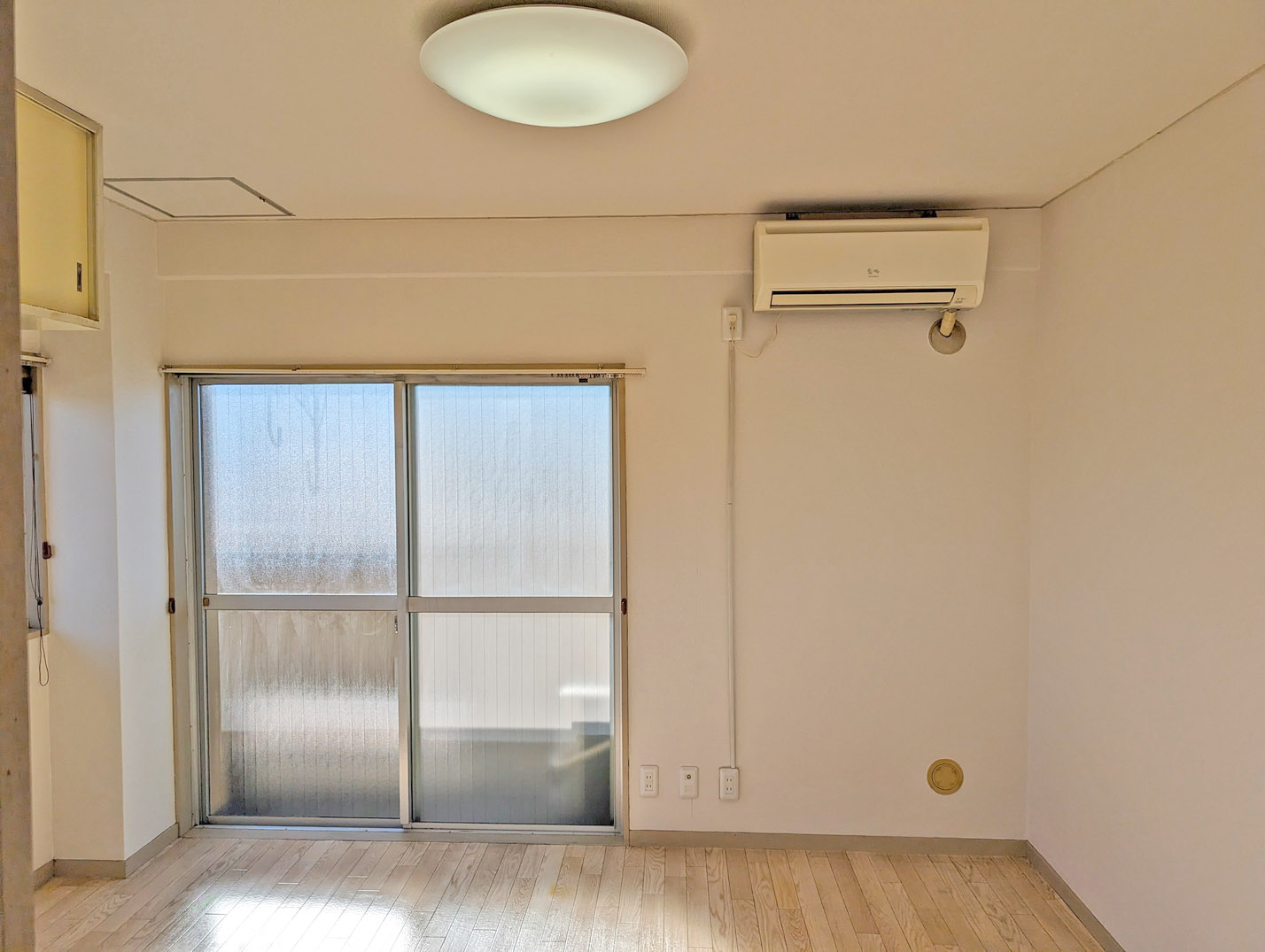 居室・リビング　洋室1　6帖