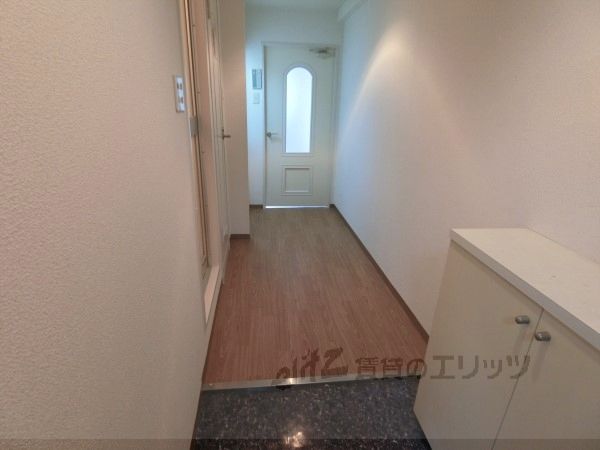玄関　廊下
