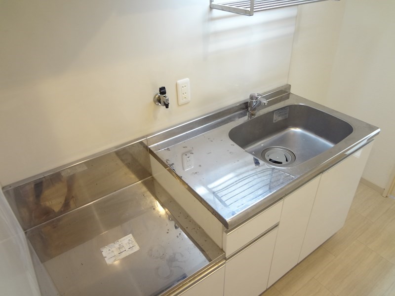 キッチン　別部屋写真掲載・2口ガスコンロ設置可能