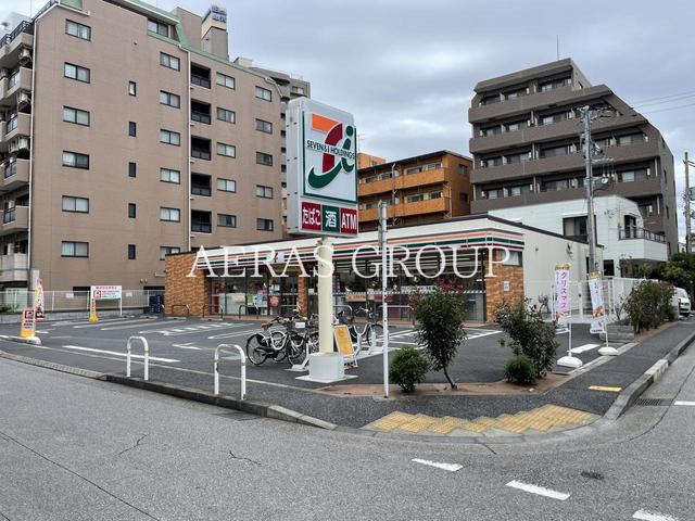 コンビニ　セブン-イレブン 江戸川東葛西５丁目西店（コンビニ）まで211m