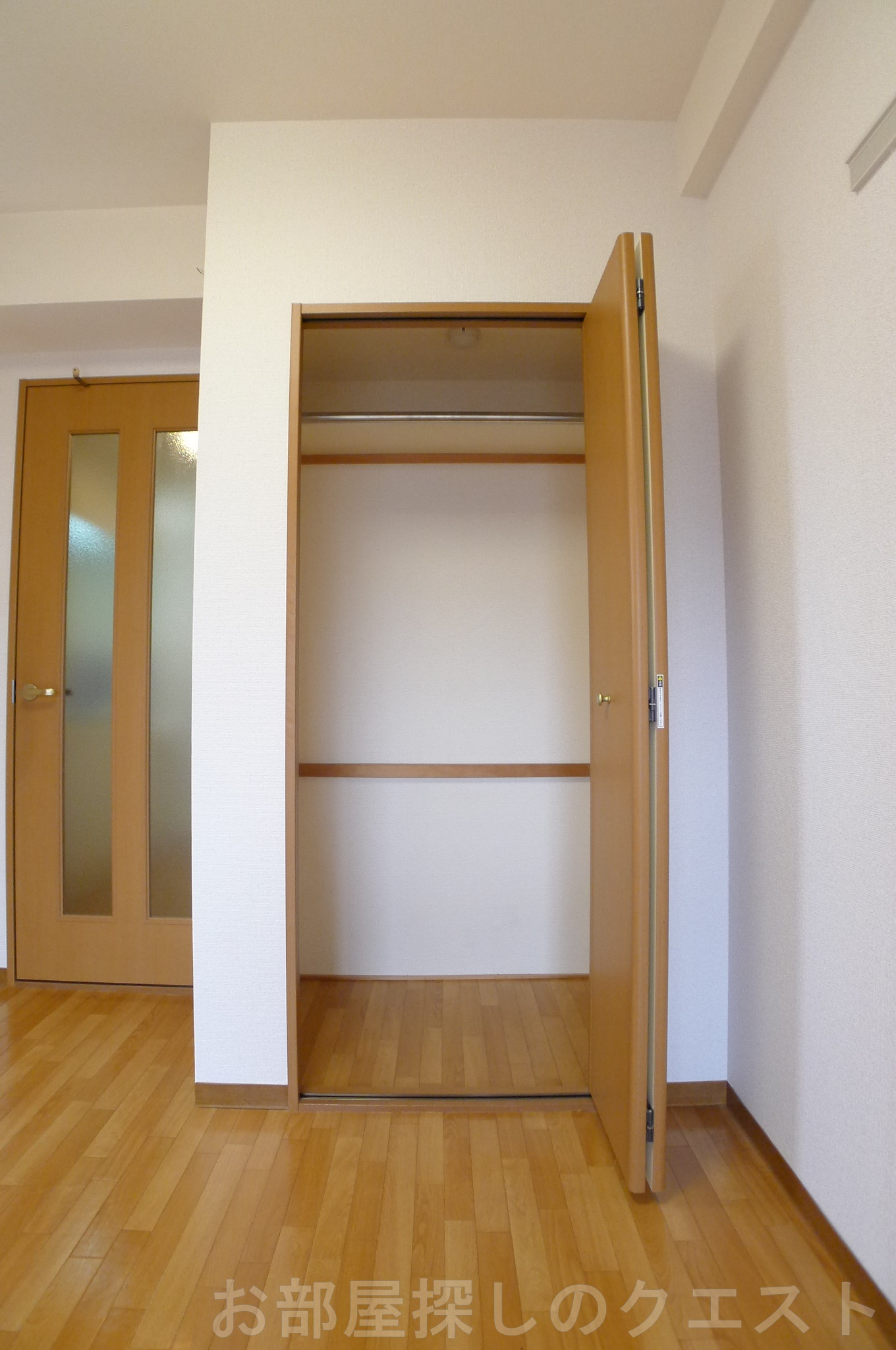 収納　（写真は同タイプ）