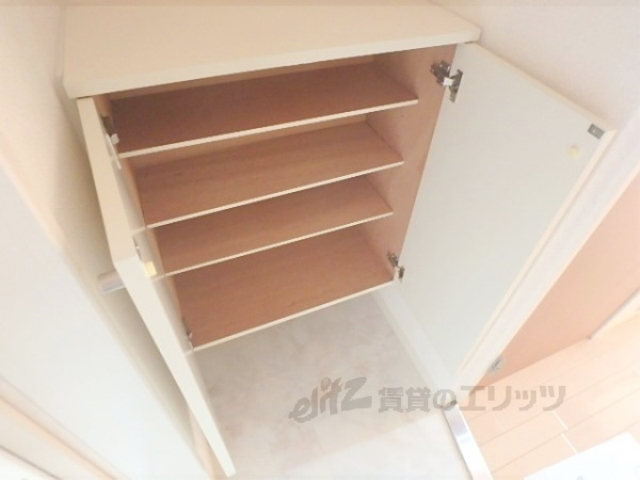 収納　下駄箱