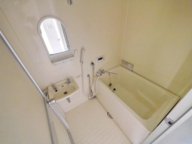 バス・シャワールーム　★お部屋探しは、タウンハウジング多摩センター店へ★