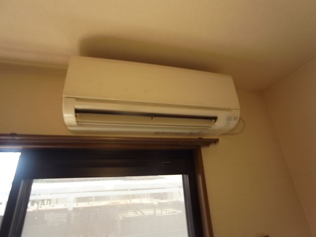 その他設備　エアコンつきで快適な生活を送れます