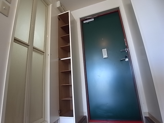 玄関　シューズボックス