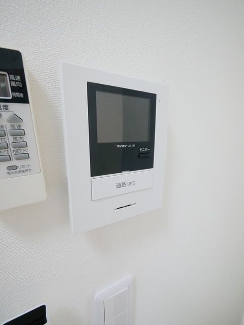 セキュリティ　★モニター付きインターホンです★