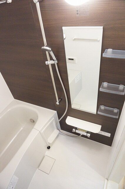 バス・シャワールーム