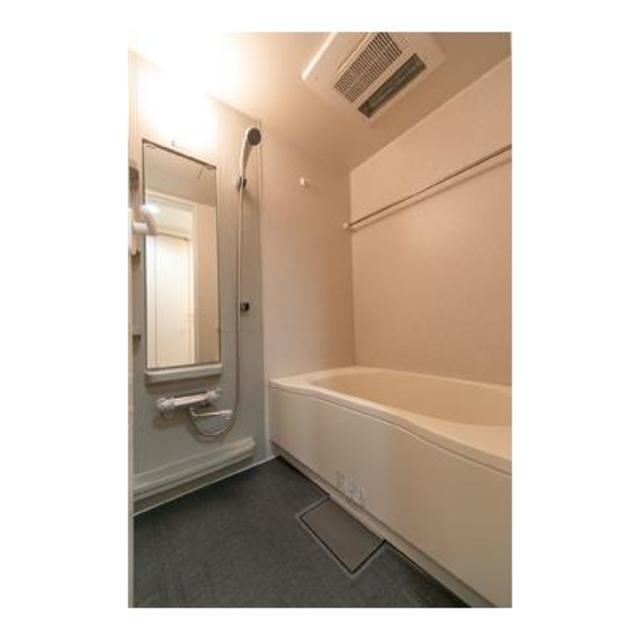 バス・シャワールーム　※写真は同タイプ住戸です。