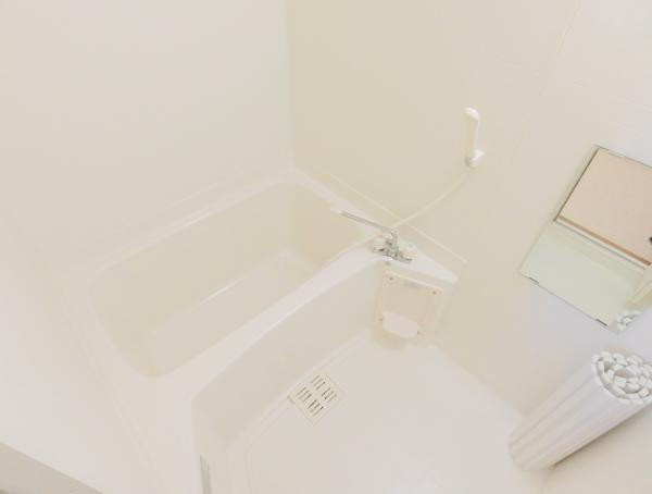 バス・シャワールーム　★弊社は更新料１万円のみ★保証会社の更新料もありません★