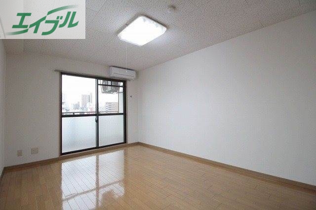 居室・リビング　リビング（同タイプです）