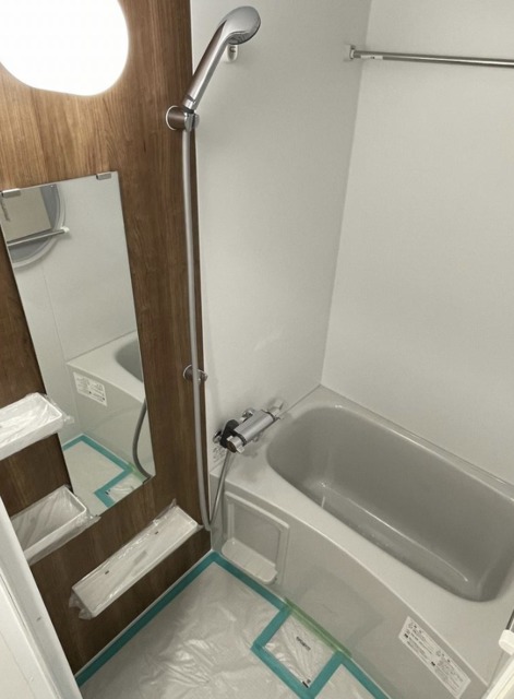 バス・シャワールーム　バス