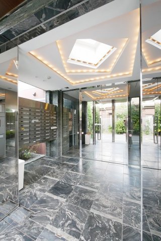 建物外観　外はこのようになっています