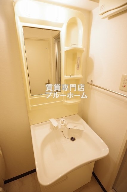 洗面設備　独立洗面台あります！